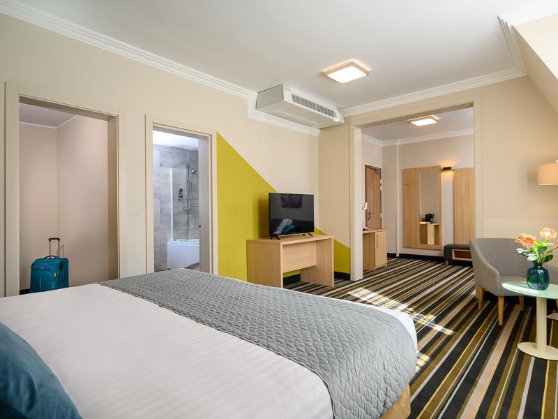 סוויטת ג'וניור